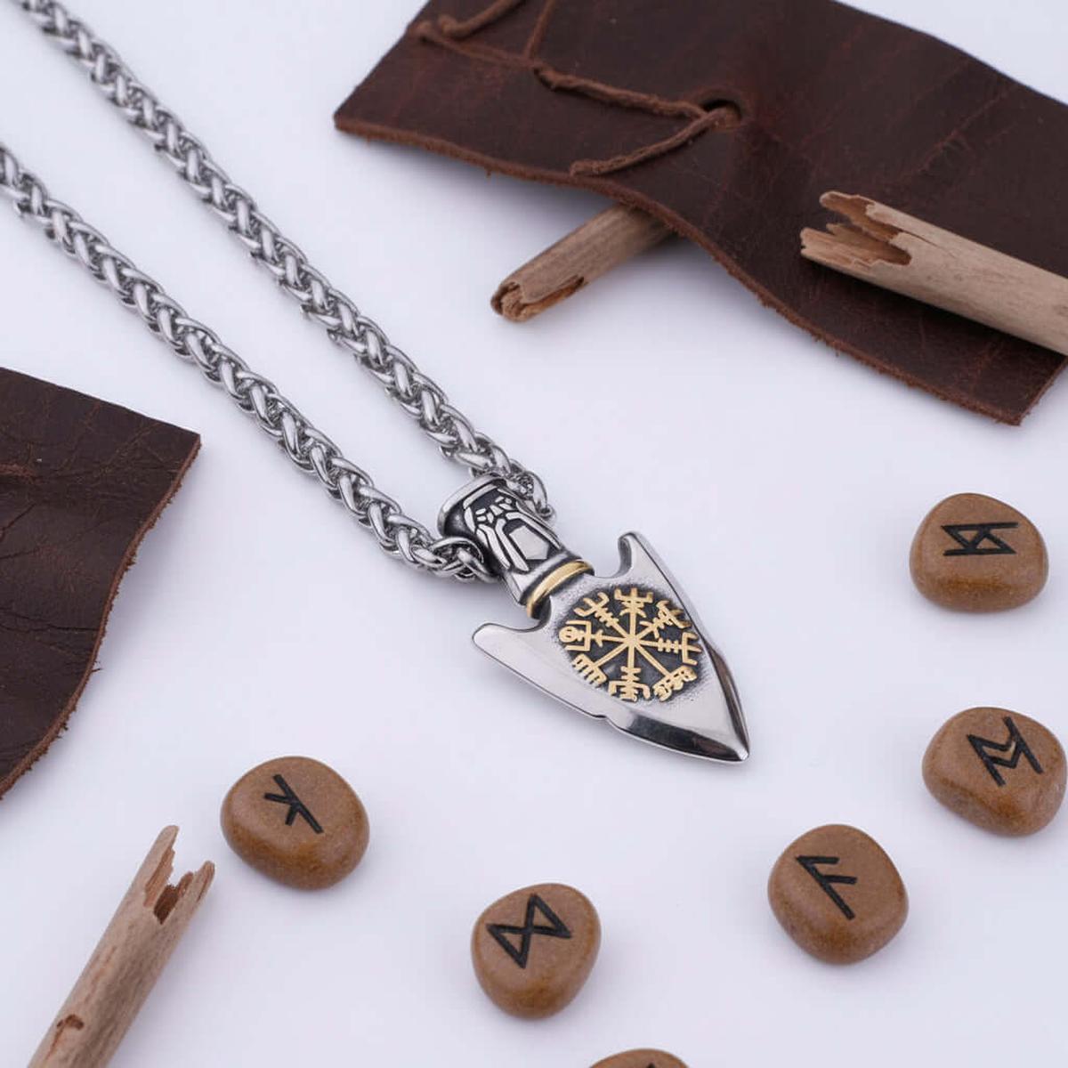 Viking Vegvisir necklace Stainless Steel Norse Compass Pendant for Men